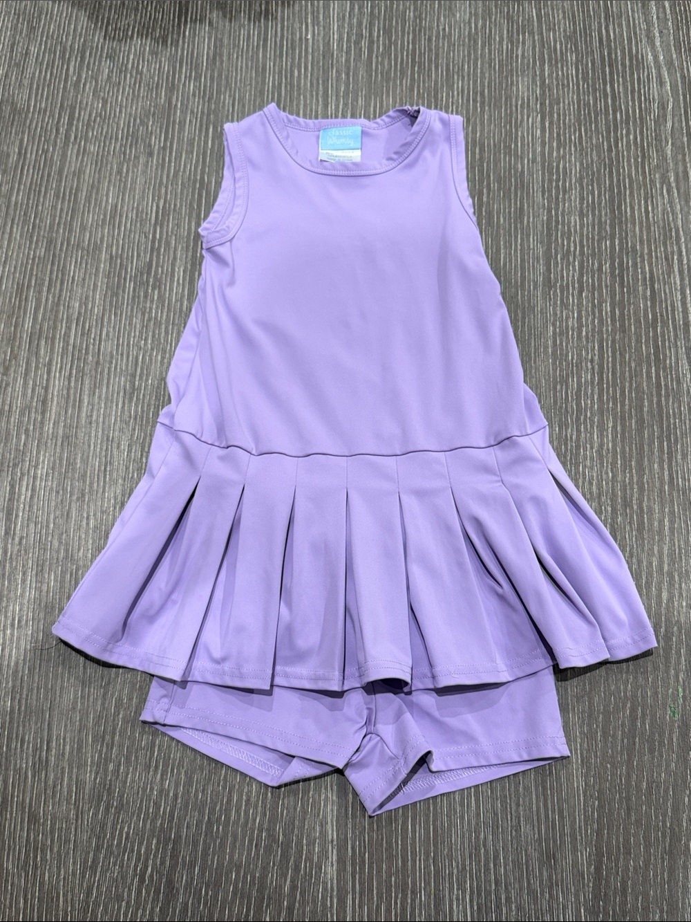 Like New Size 7 Classic Whimsy Lavender Pleated Skirted Dress with Shorts